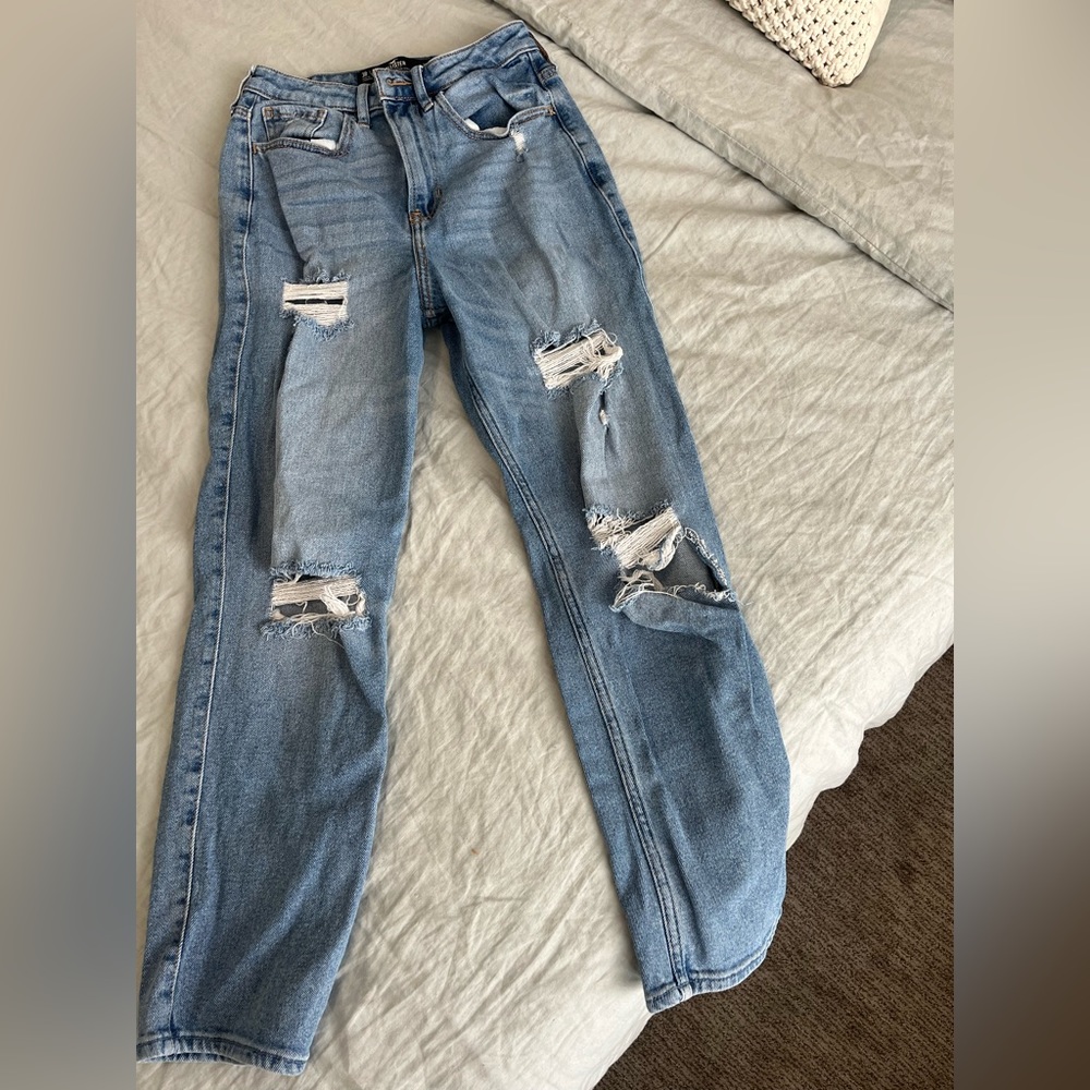 Ripped jeans